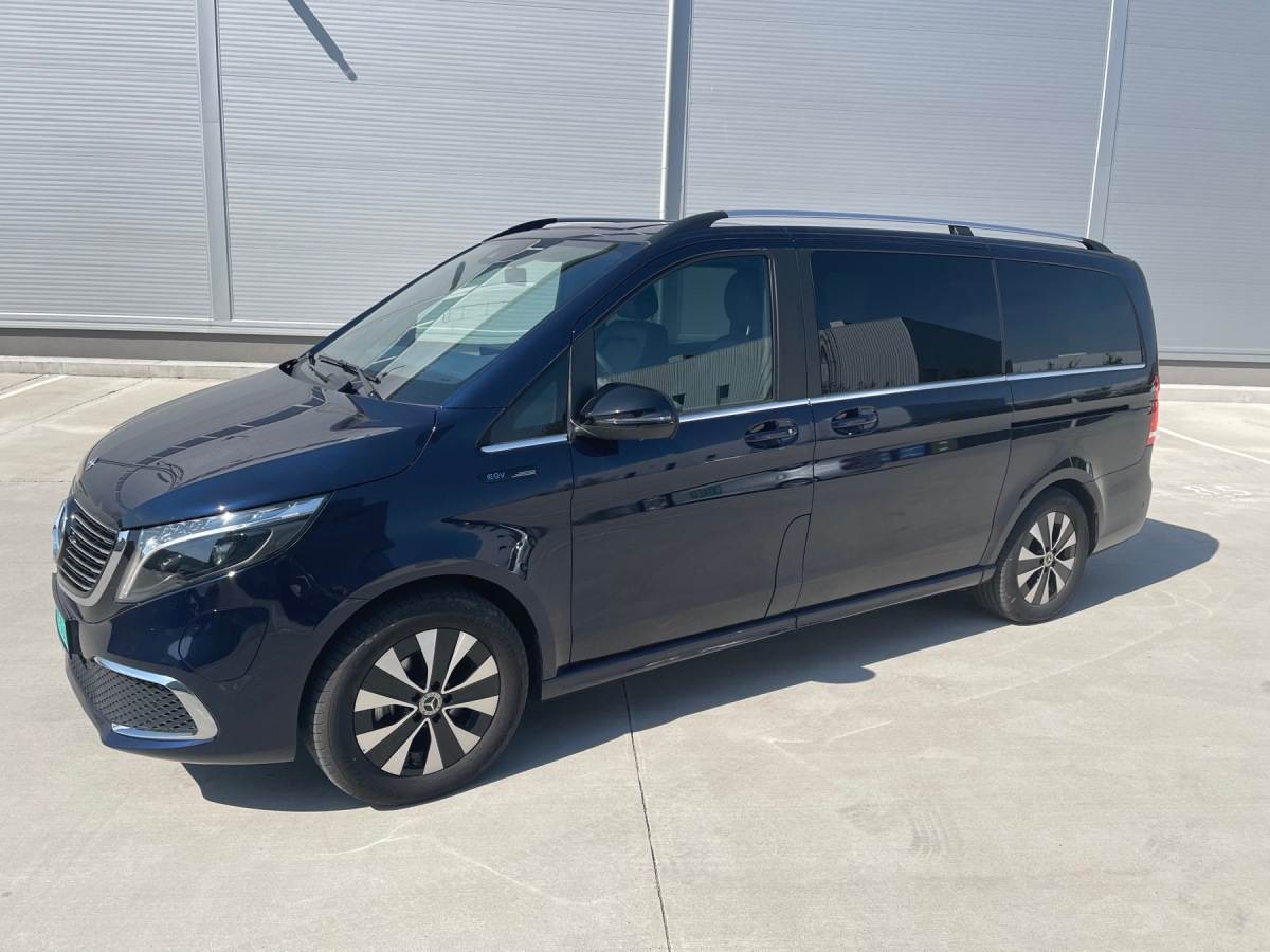 Mercedes EQV (2021)
