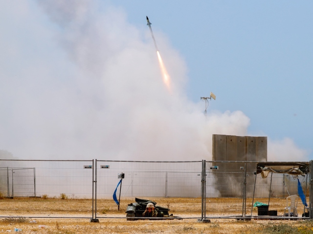 Izrael, Aškelon, Iron Dome, Železná kupola, raketa