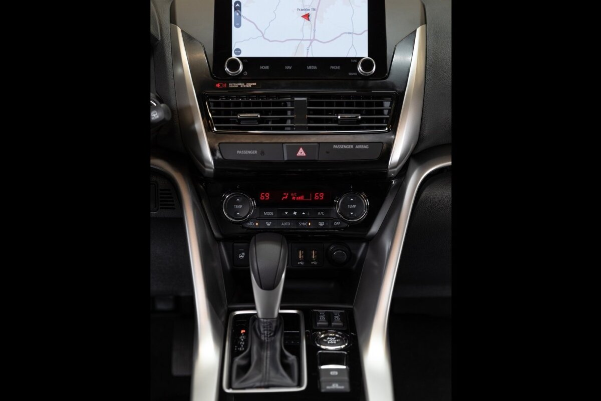 Mitsubishi Eclipse Cross - 2021