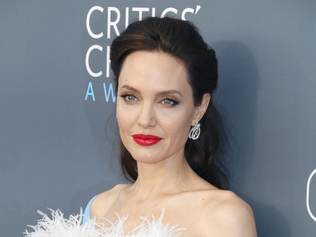 angelina2018