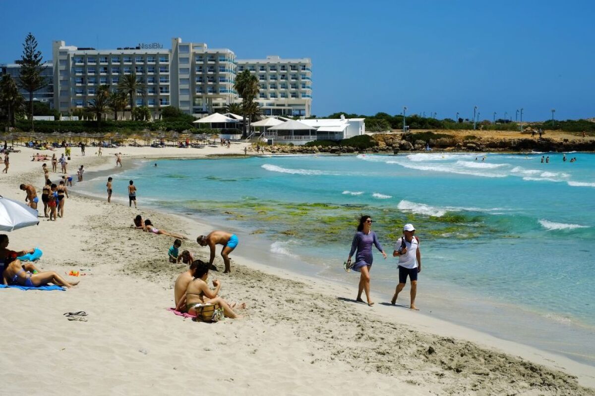 Cyprus, hotel, more, pláž, dovolenka