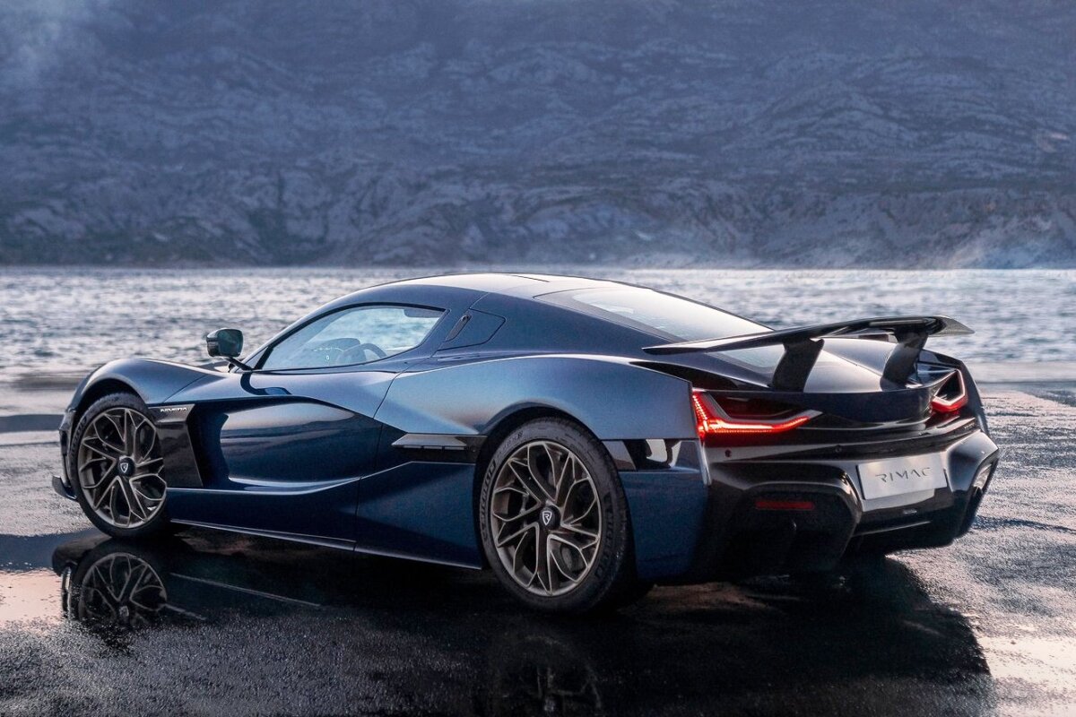 Rimac Nevera - 2021