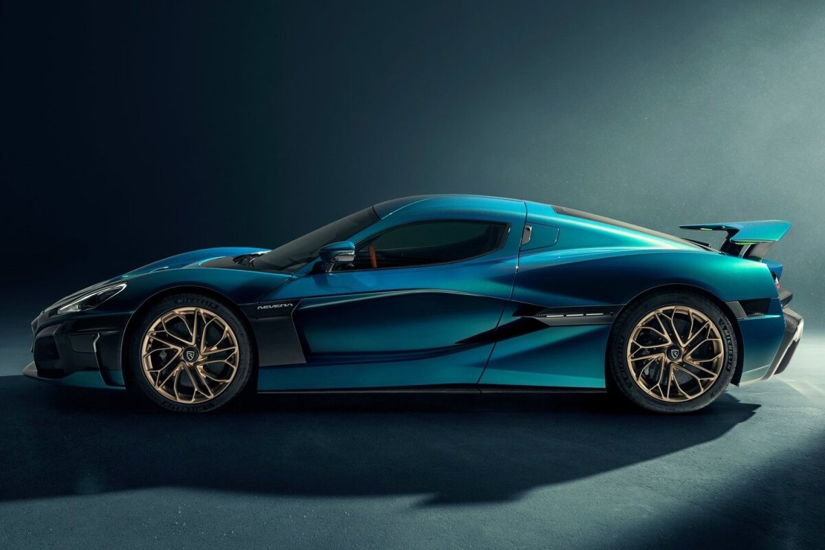 Rimac Nevera - 2021