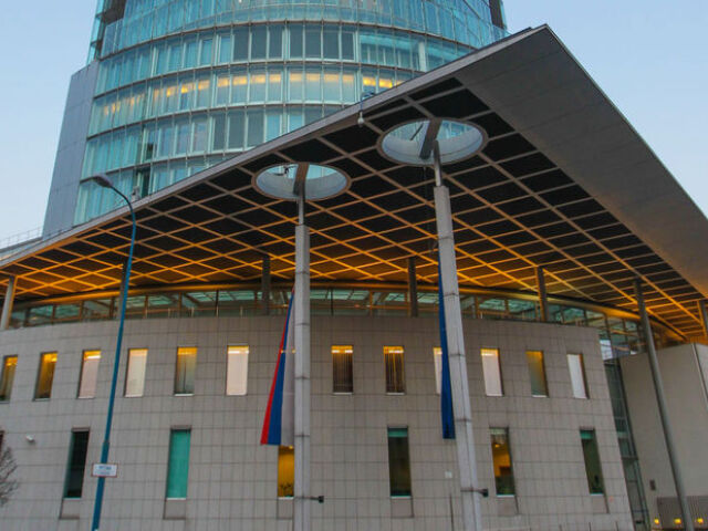 nbs-narodna-banka-slovenska-clanok W