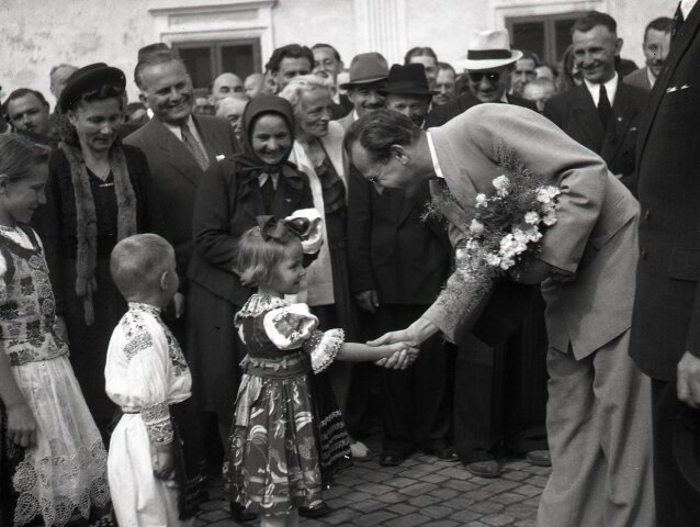 Gustáv Husák, Zbor povereníkov