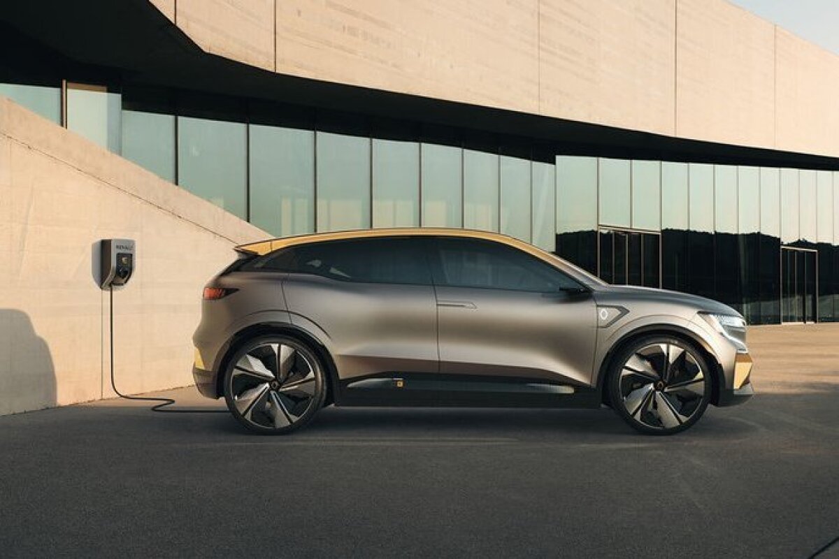 Renault eVision Concept - 2020
