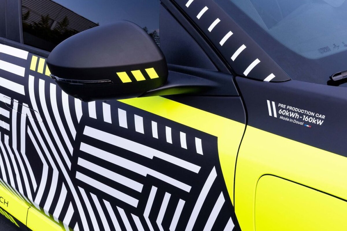 Renault Mégane E-Tech Electric - prototypy 2021
