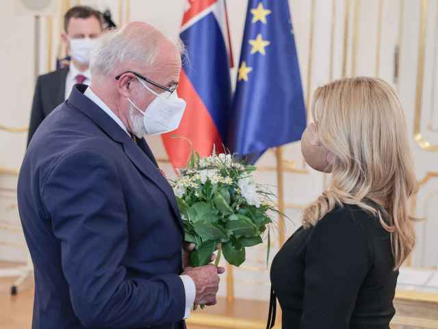 demisia Ján Mičovský, Zuzana Čaputová,