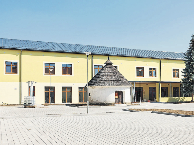 domov seniorov, domov pri kaštieli