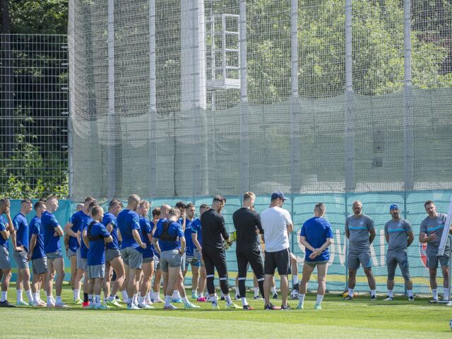Rusko Petrohrad SR Repre Futbal ME2020 Tréning