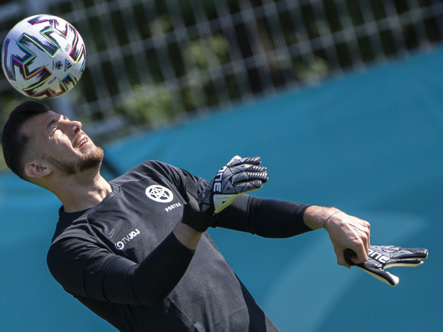 Rusko Petrohrad SR Repre Futbal ME2020 Tréning