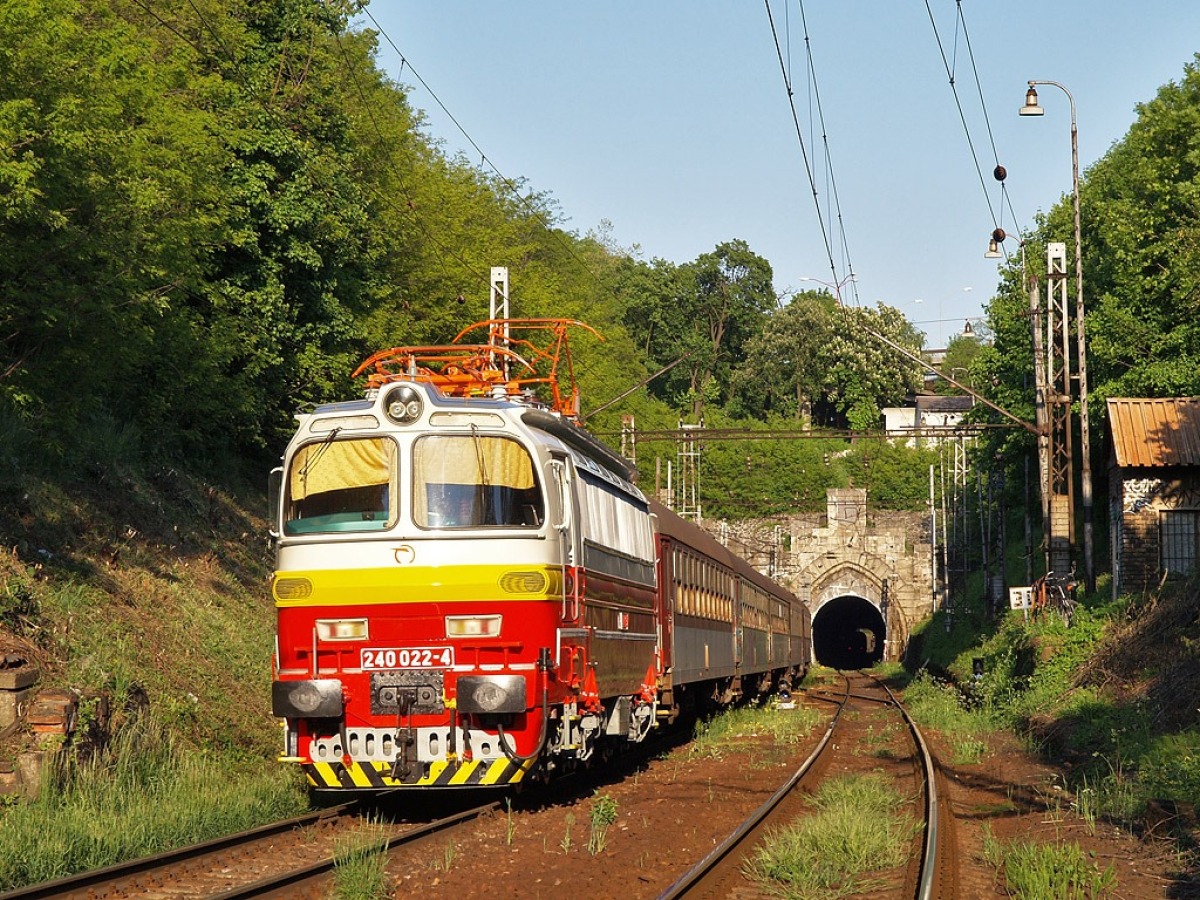 Lamačský tunel