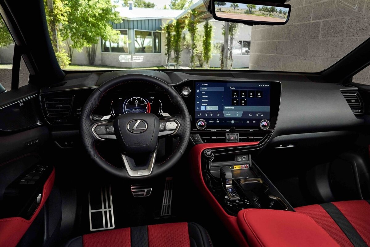 Lexus NX - 2021