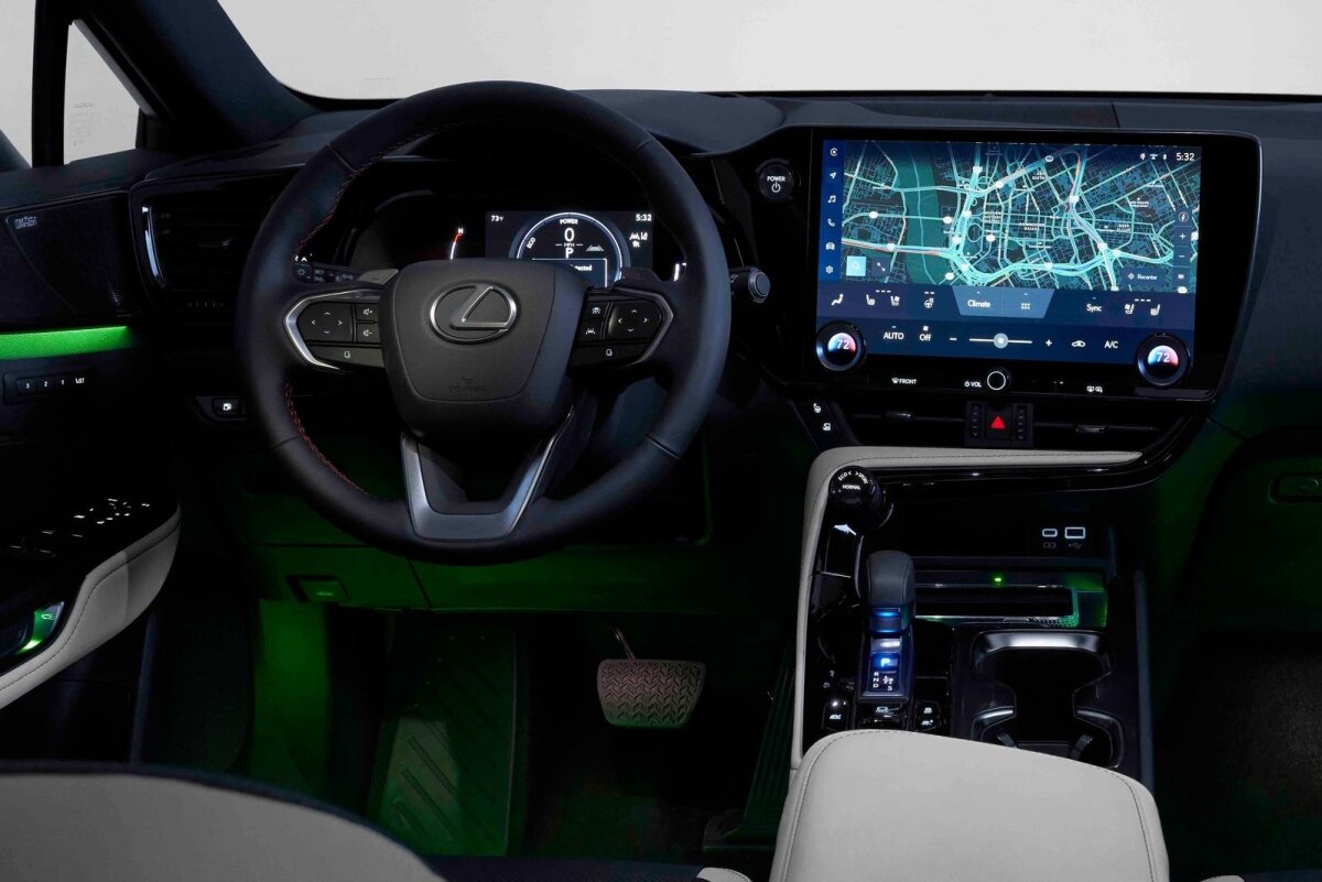 Lexus NX - 2021