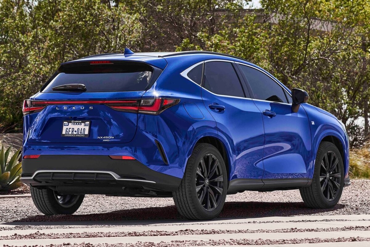 Lexus NX - 2021