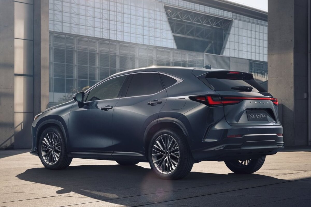 Lexus NX - 2021