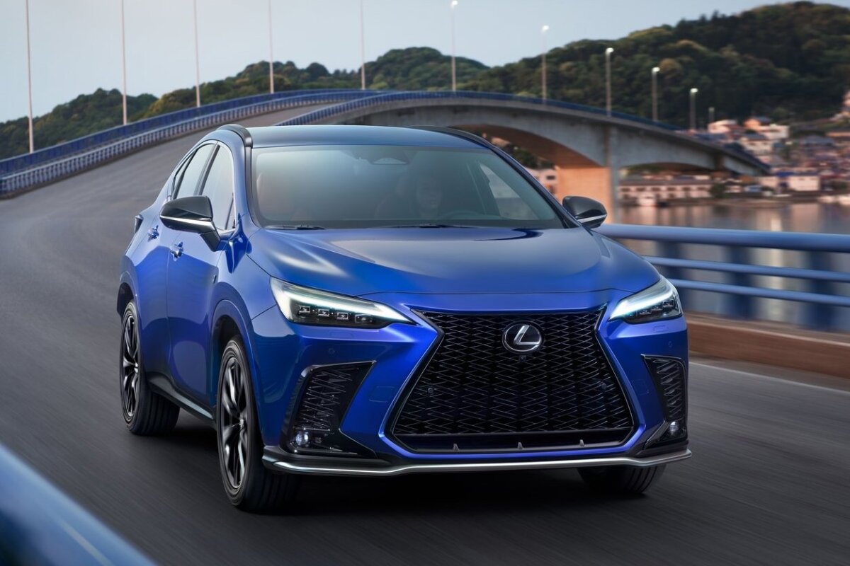 Lexus NX - 2021