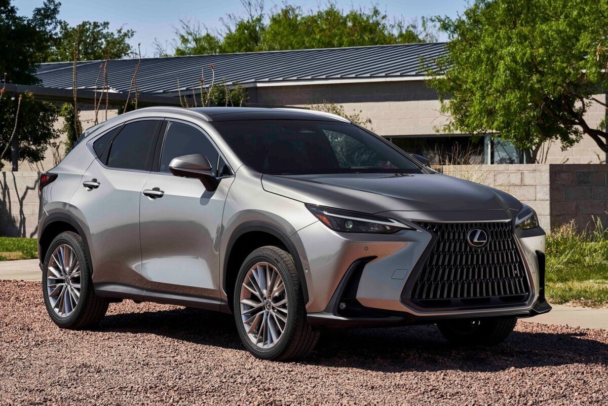 Lexus NX - 2021