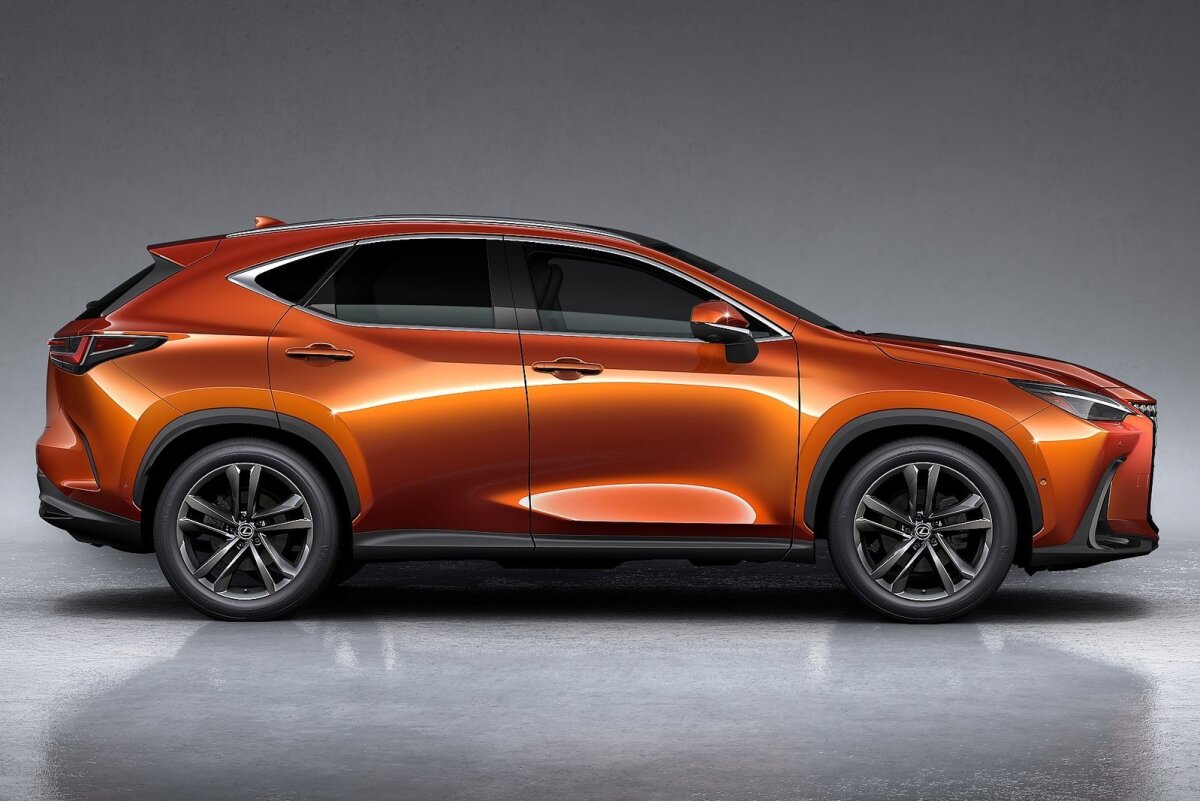 Lexus NX - 2021