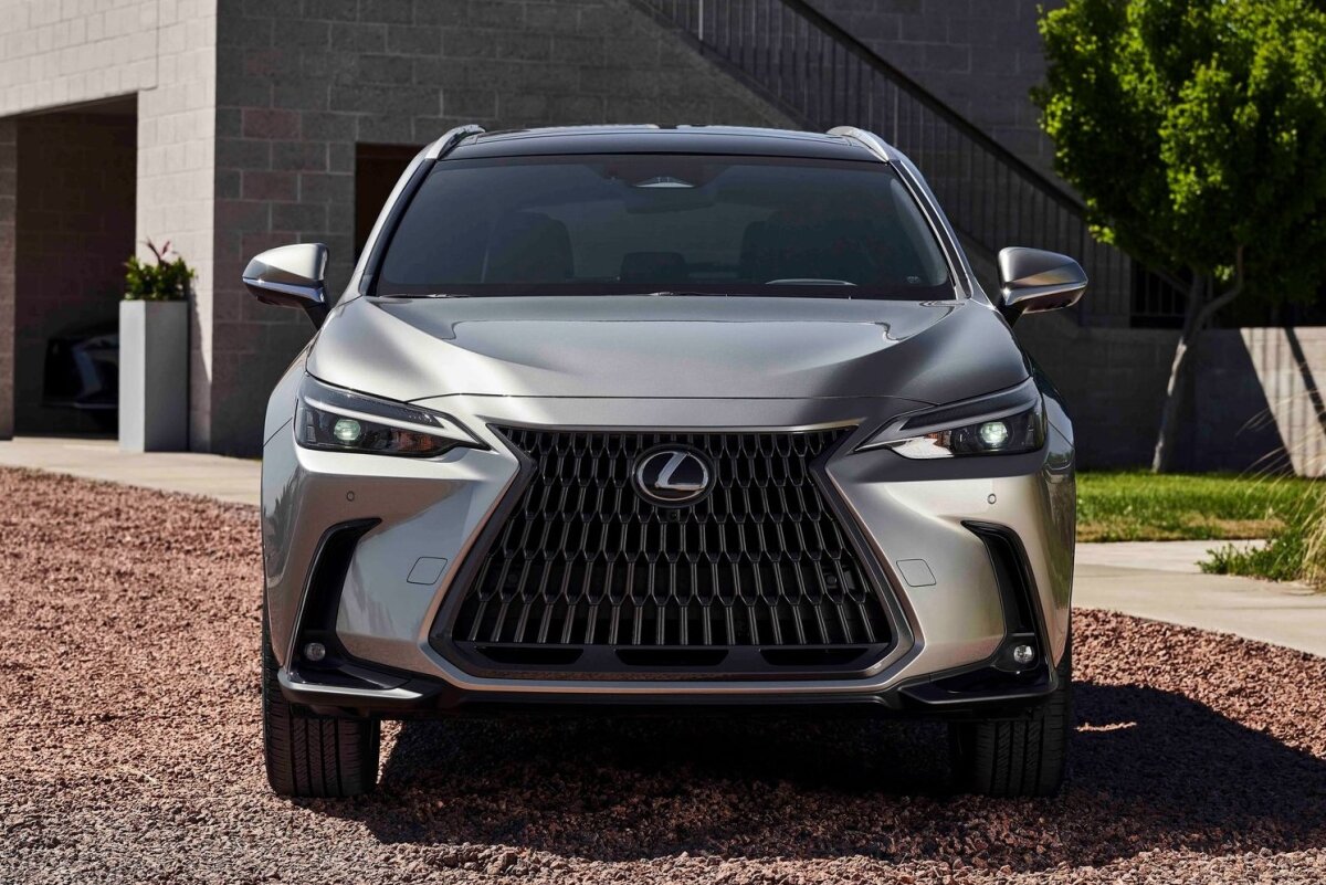 Lexus NX - 2021