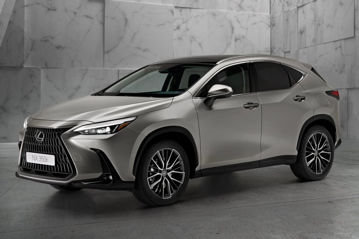 Lexus NX - 2021