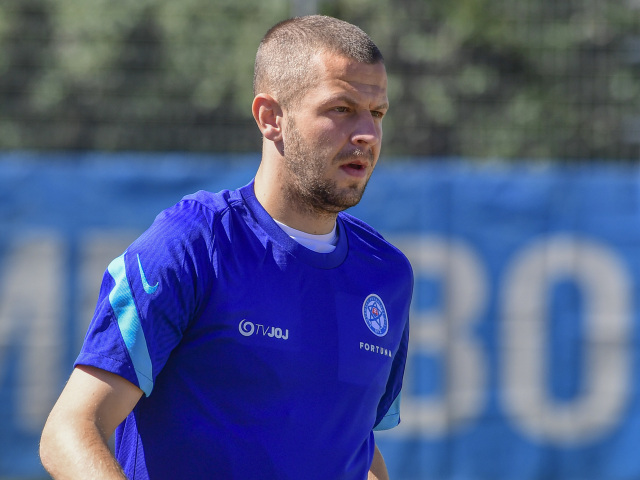 Rusko Petrohrad SR Repre Futbal ME2020 Tréning