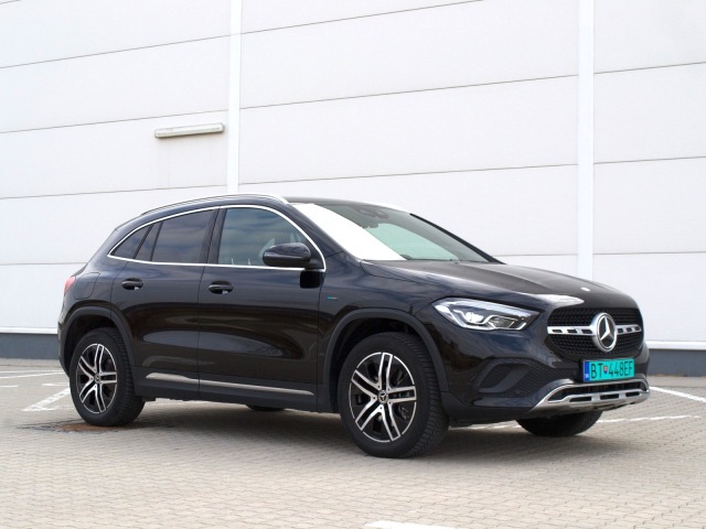Mercedes GLA 250 e (2021)