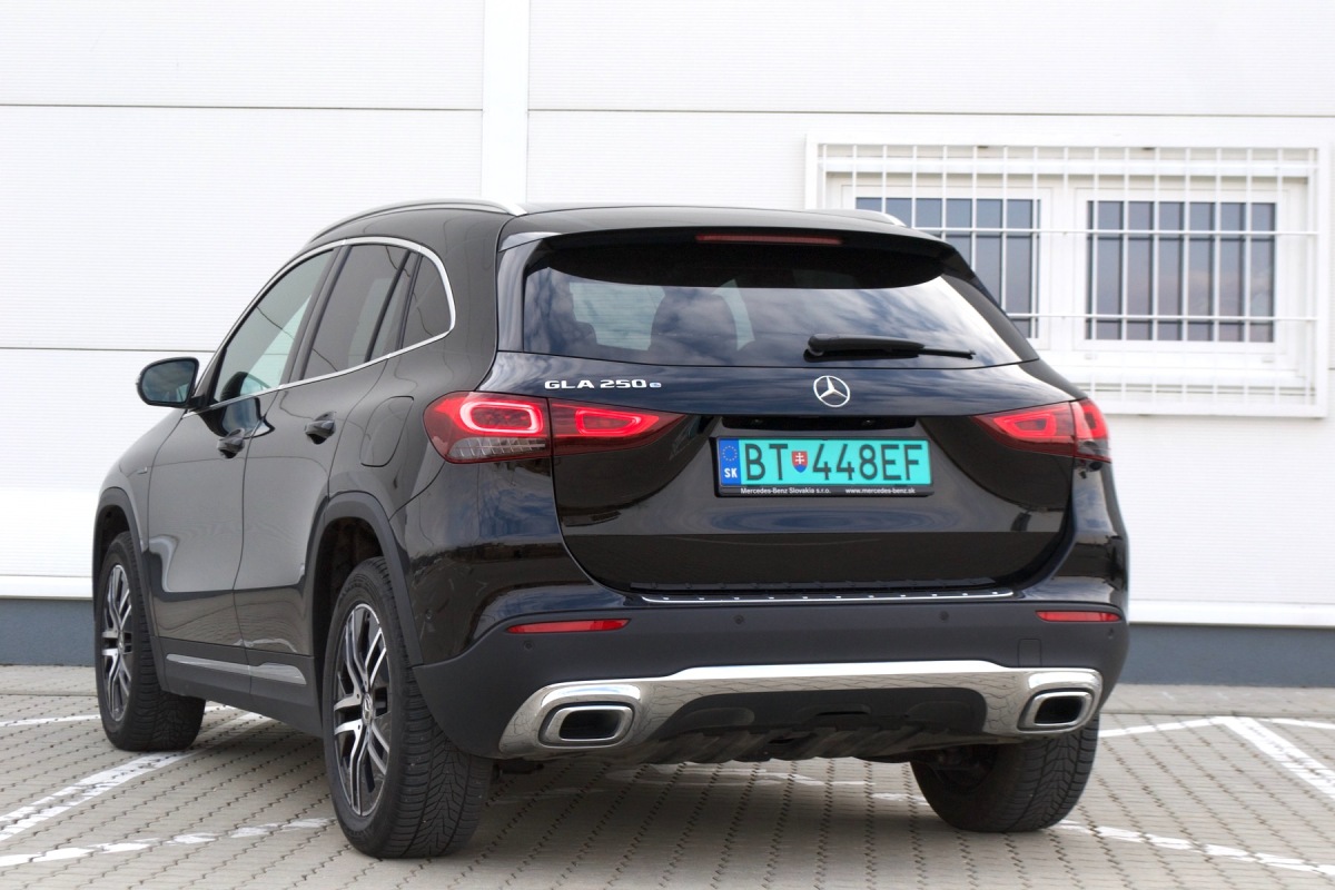Mercedes GLA 250 e (2021)