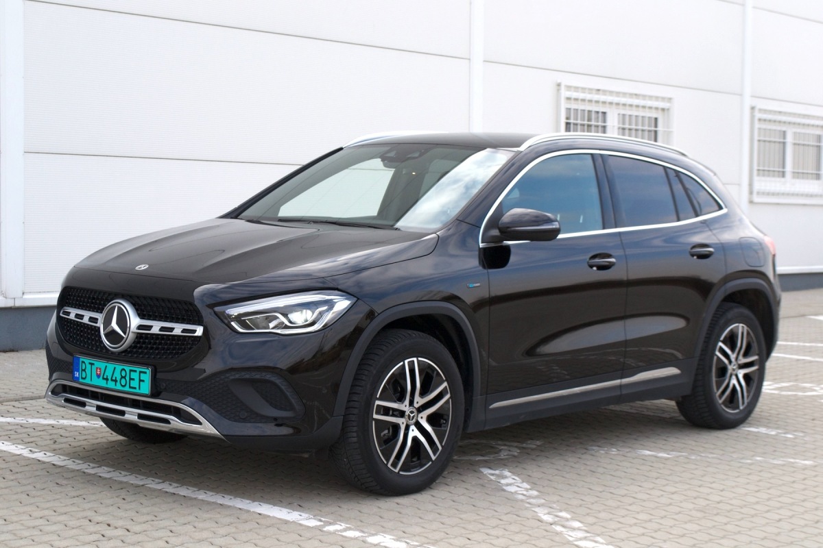 Mercedes GLA 250 e (2021)