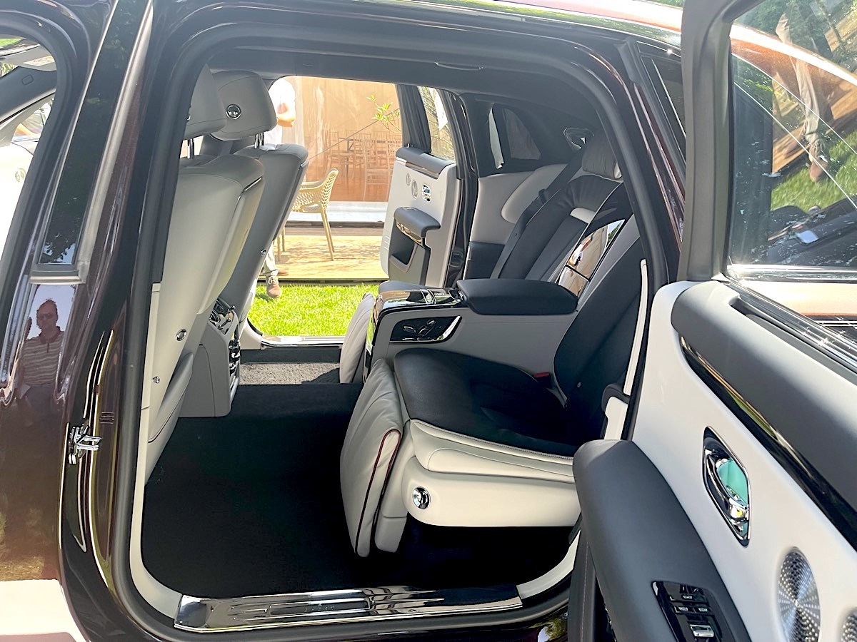 Rolls-Royce Ghost (2021)