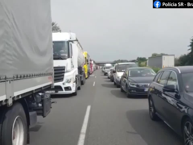 diaľnica D2, zápchy, oprava mosta