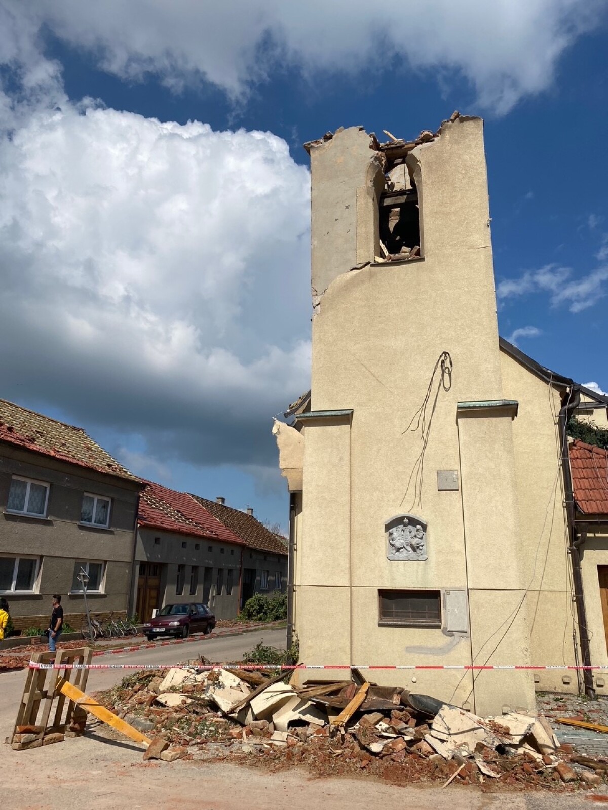 Tornádo na Morave, Hrušky