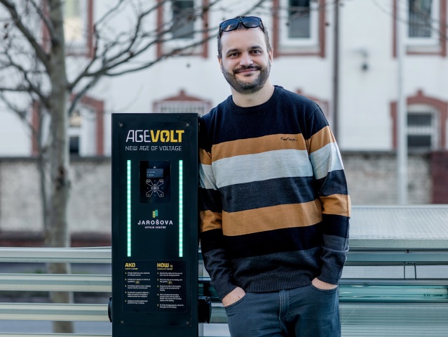 AgeVolt, Ján Zuštiak