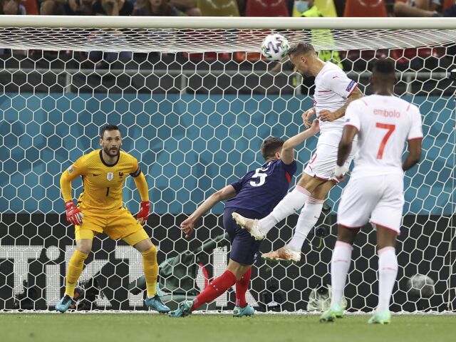 Rumunsko šport futbal ME2020 osemfinále Francúzsko Švajčiar