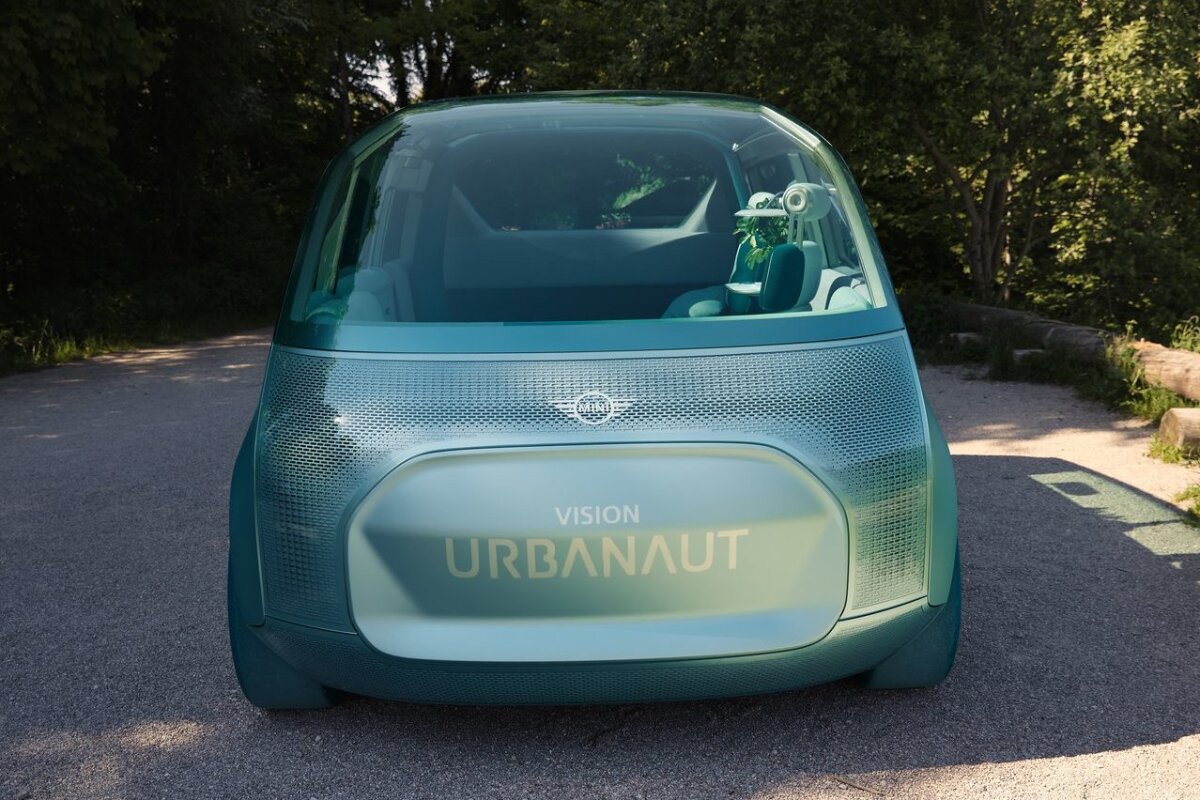 Mini Vision Urbanaut Concept - 2021