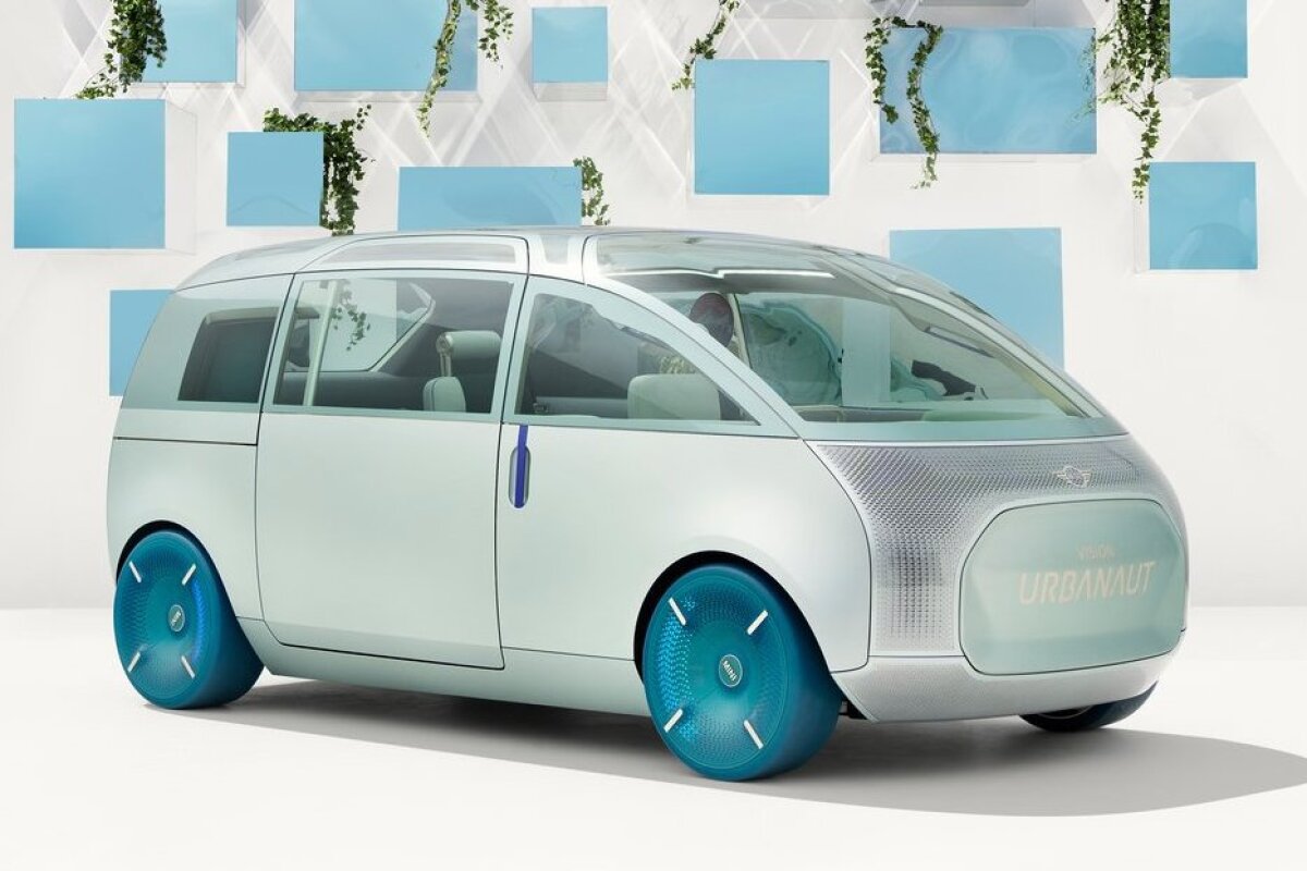 Mini Vision Urbanaut Concept - 2021