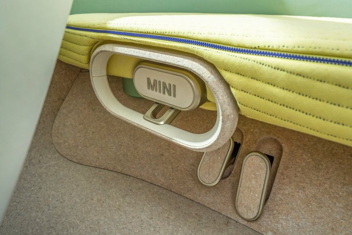 Mini Vision Urbanaut Concept - 2021