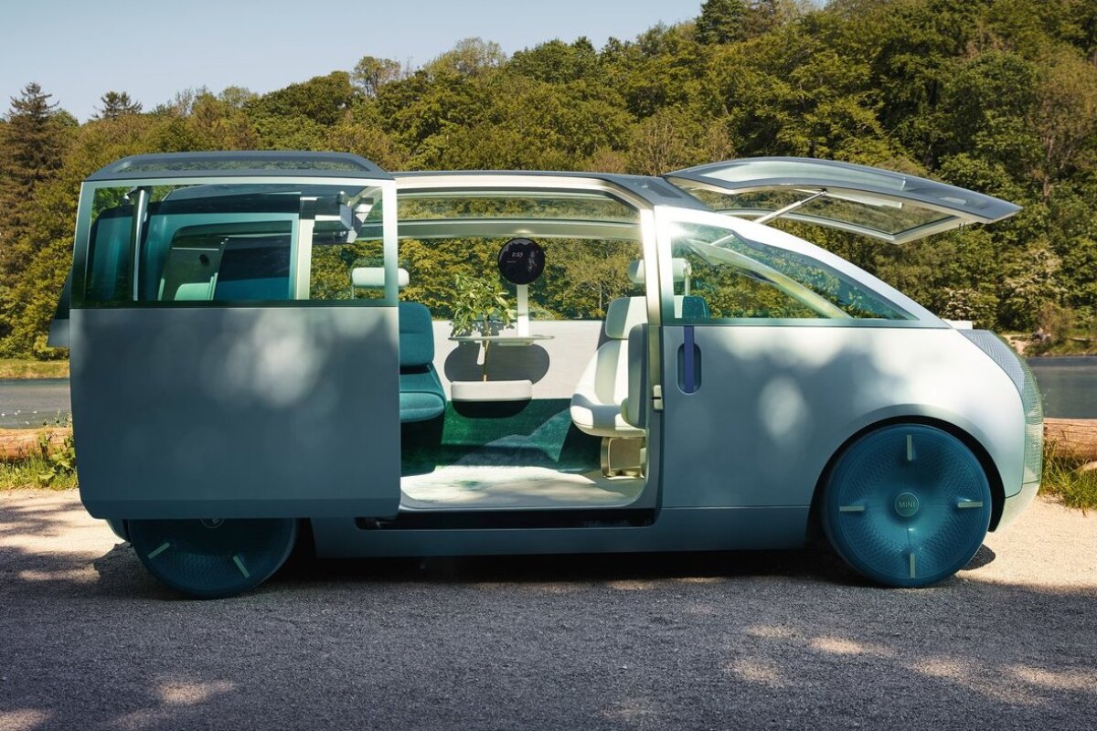 Mini Vision Urbanaut Concept - 2021