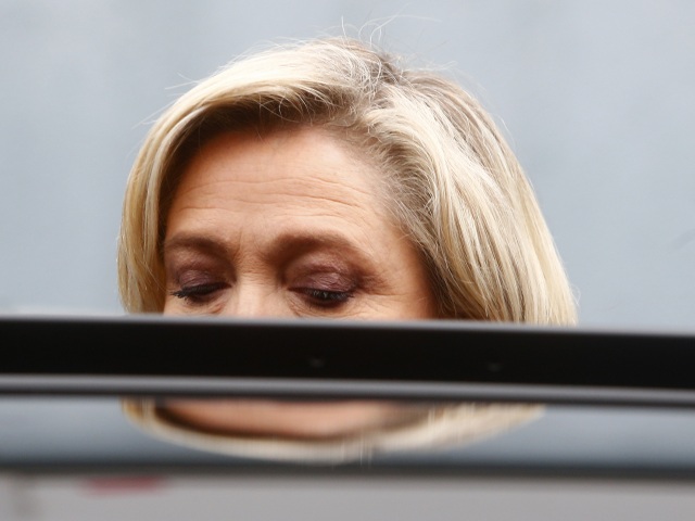 Marine Le Penová / Národné združenie /