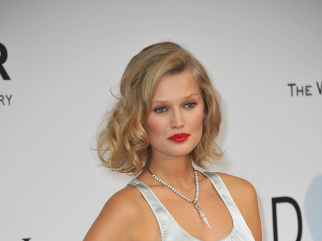 Toni Garrn