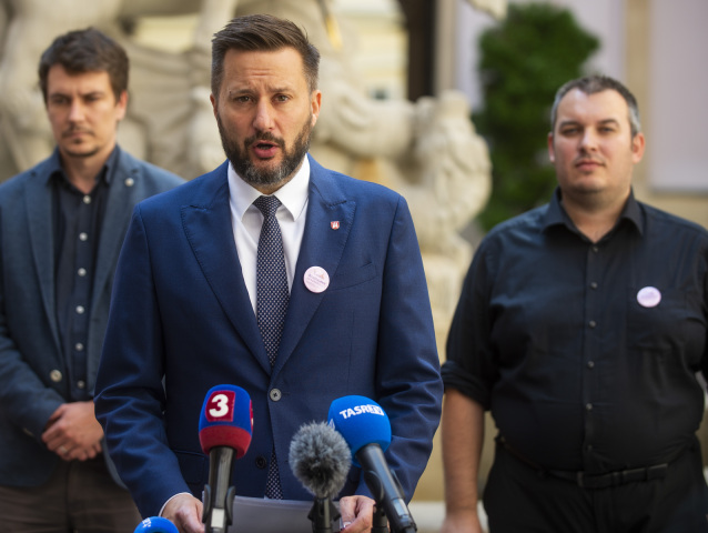 Michal Halomi /  Matúš Vallo / Pavol Škápik /