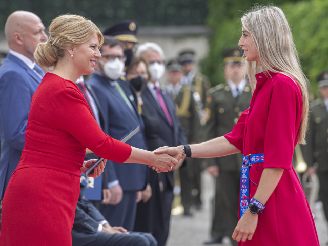 SR OH2020 Prezidentka Sľub Slávnostný BAX