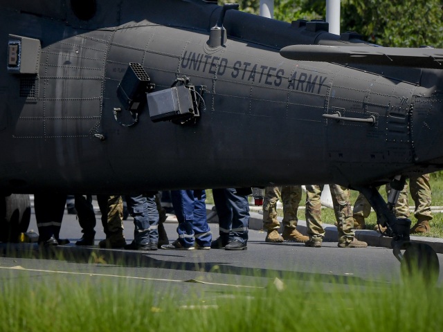 Helikoptéra / Black Hawk / 