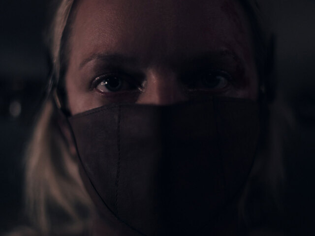 príbeh služobníčky, elisabeth moss,