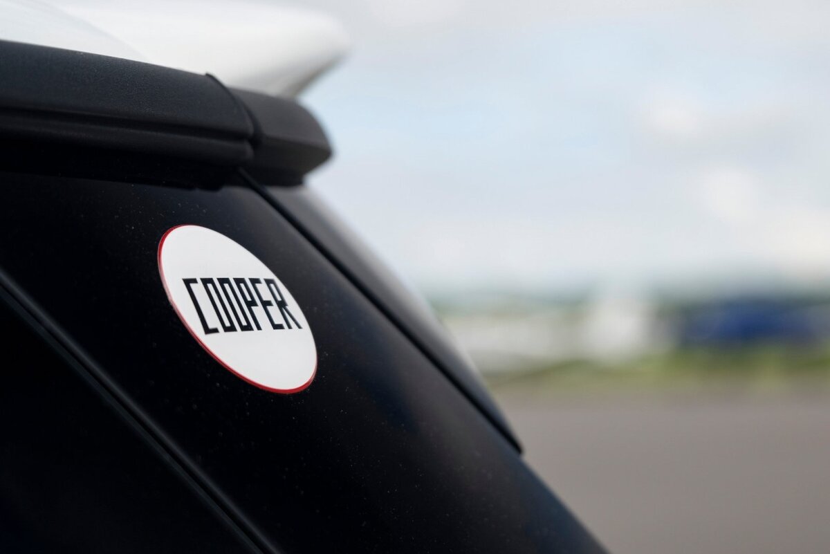 Mini Cooper Anniversary Edition - 2021
