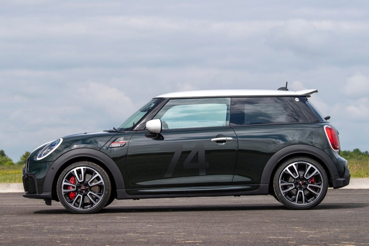 Mini Cooper Anniversary Edition - 2021