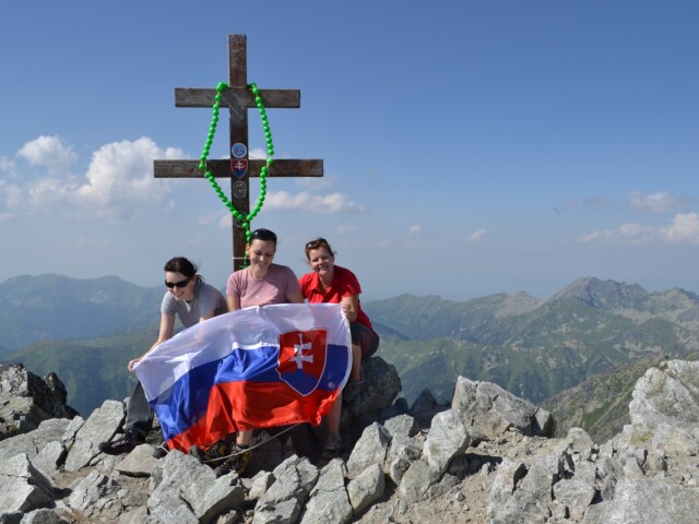 Kriváň a jeho vrcholový dvojkríž
