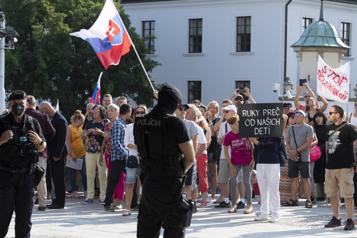 Protest / Demonštrácia / NR SR / Národná rada / Parlament /