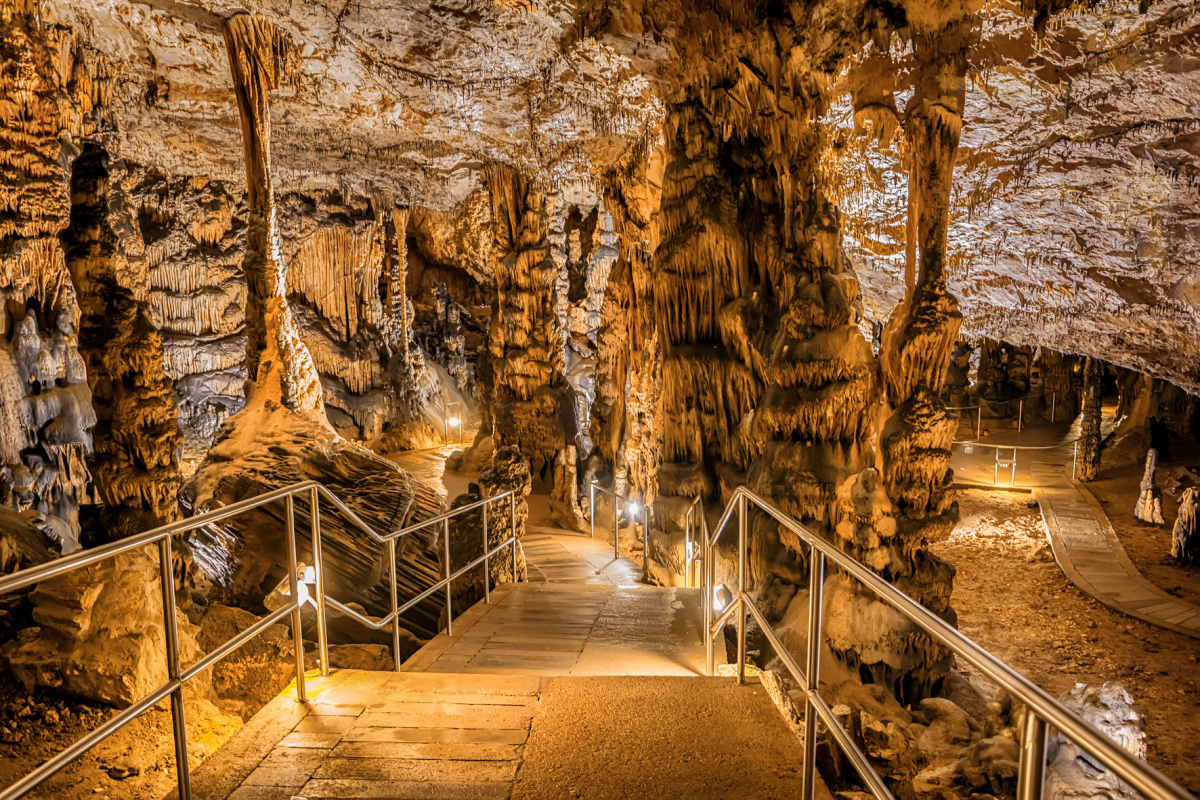 jaskyňa Baradla, Aggtelek, kvaple, stalagmity