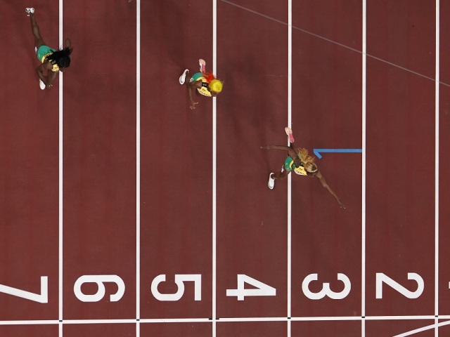 Elaine Thompson-Herahová